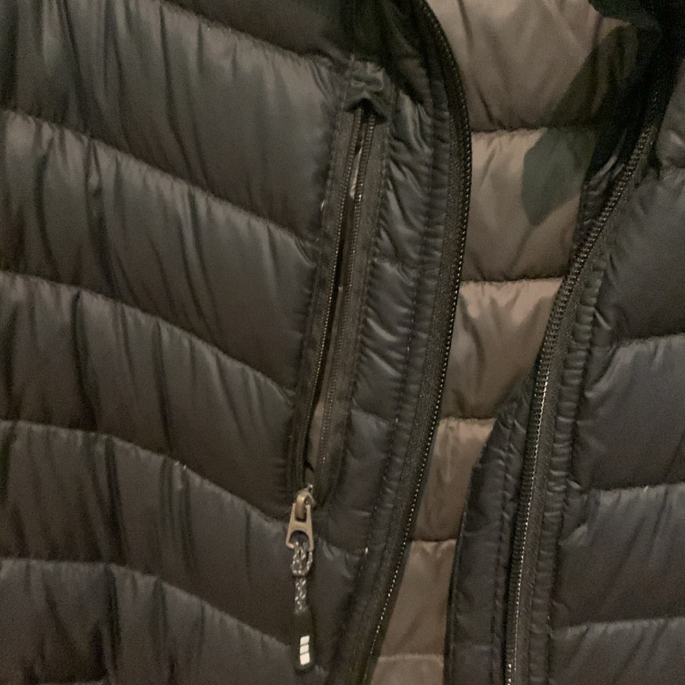 Downfilled jacket - Picture 2 of 6